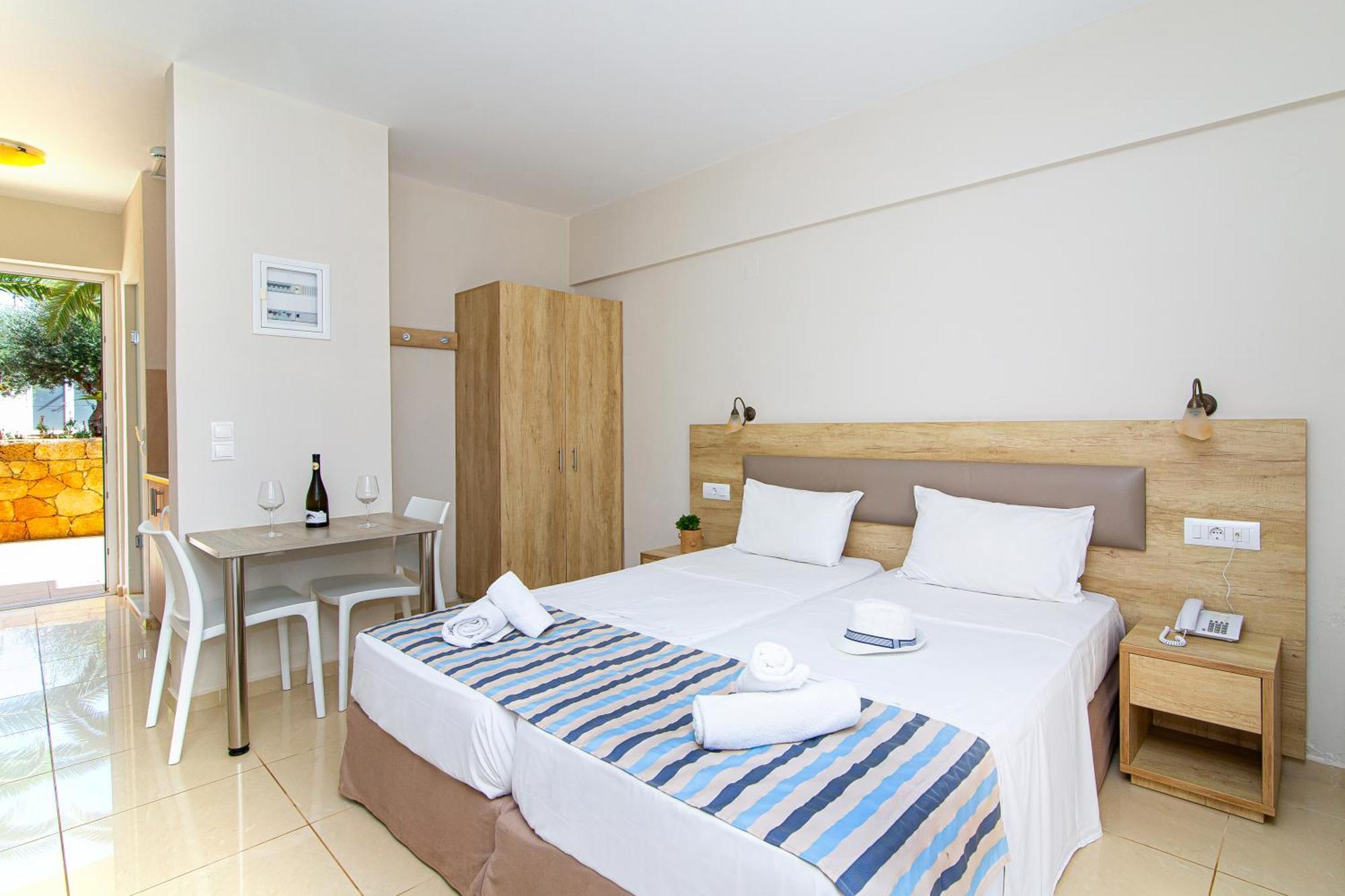 Theo Star Beach Hotel Malia  Ngoại thất bức ảnh