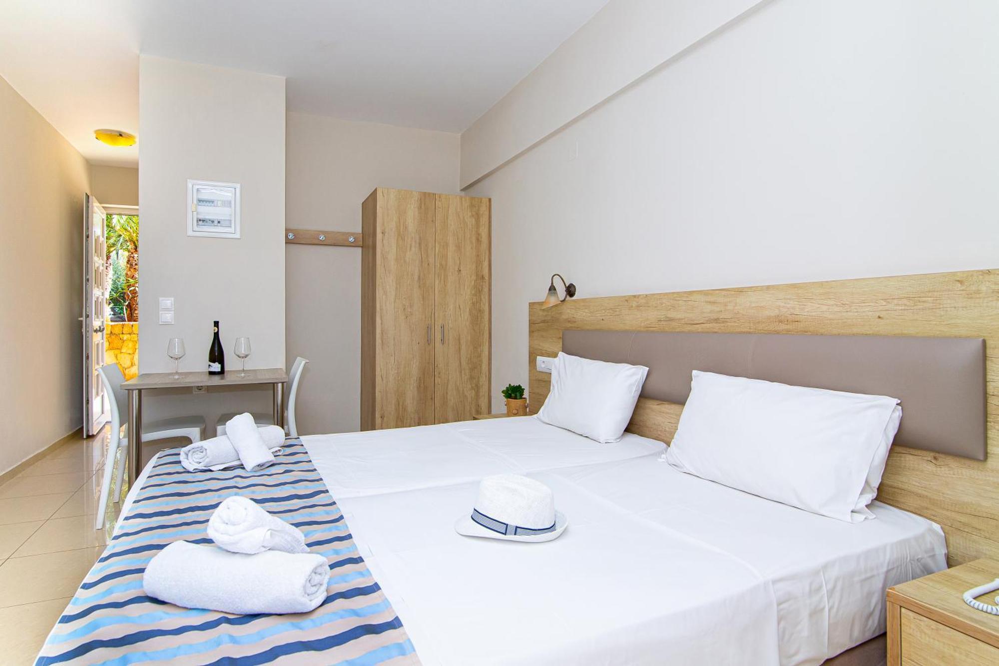 Theo Star Beach Hotel Malia  Ngoại thất bức ảnh