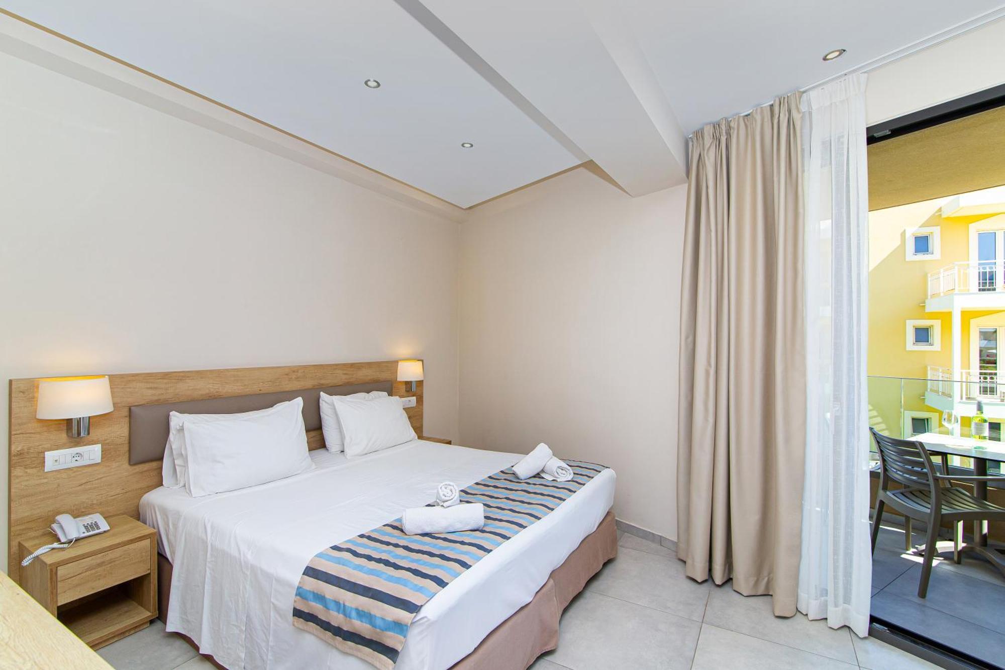 Theo Star Beach Hotel Malia  Ngoại thất bức ảnh